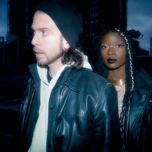 137-illustration_id-1761642062