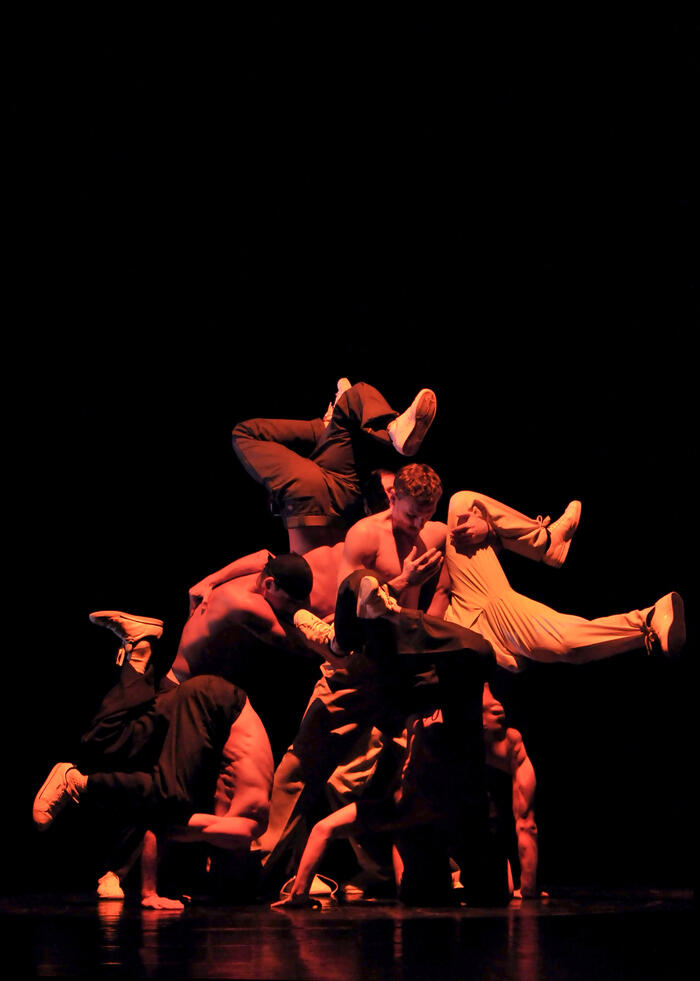 Compagnie Zahrbat - Brahim Bouchelaghem_1