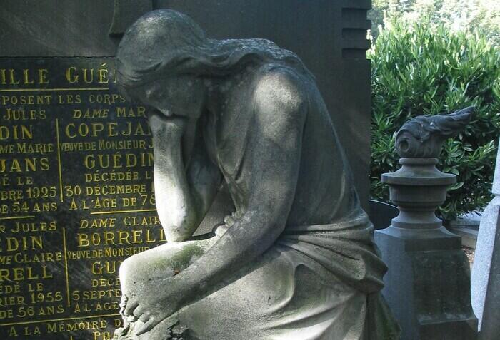 Belles âmes et grandes dames au cimetière de Roubaix_1