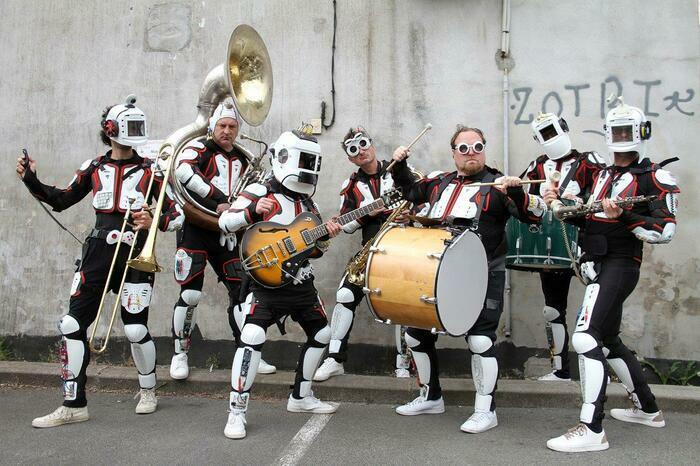 Les Belles Sorties été - BLITZ PÉRITEL (Fanfare - FR) -
Erquinghem-Lys_1