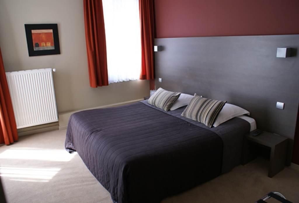 909b21db-d498-41e7-a00e-d396482cc2d2_134_1