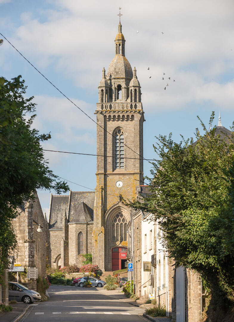 Eglise-Limerzel.jpg