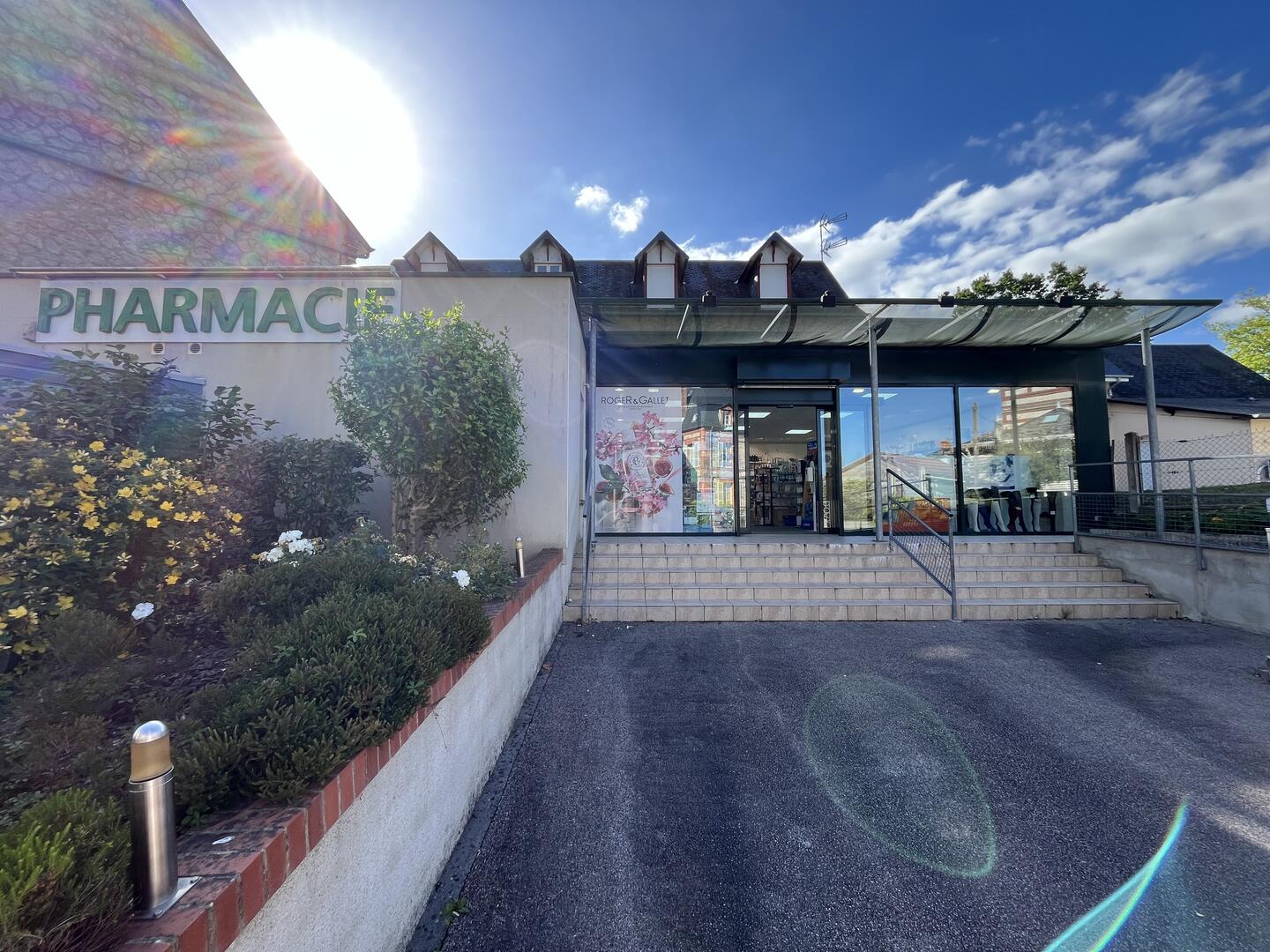 pharmacie-bagnoles.jpg
