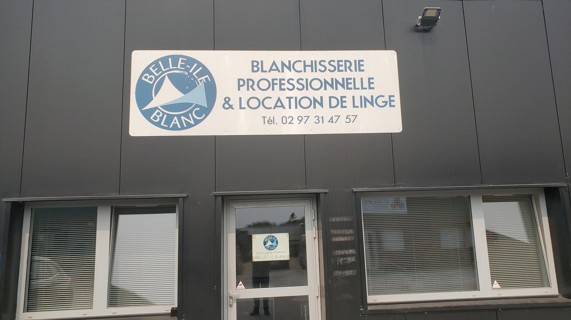 Belle ile blanc Photo.jpg