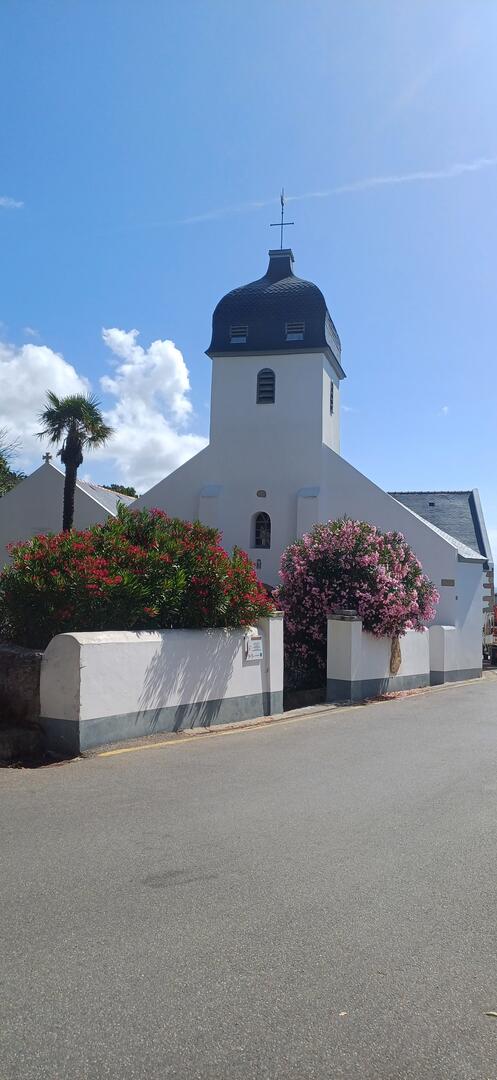 église Locmaria.jpg
