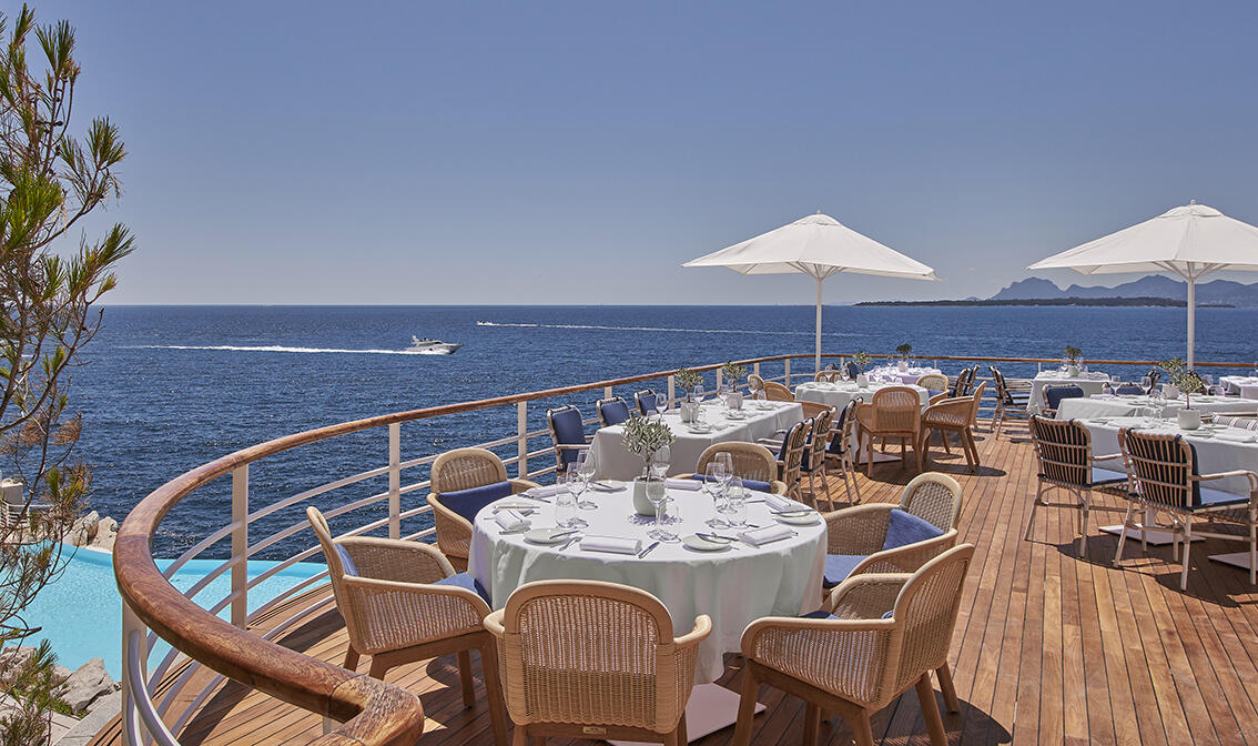 2020_HDCER_Terrasse Restaurant ER.JMS.1.jpg