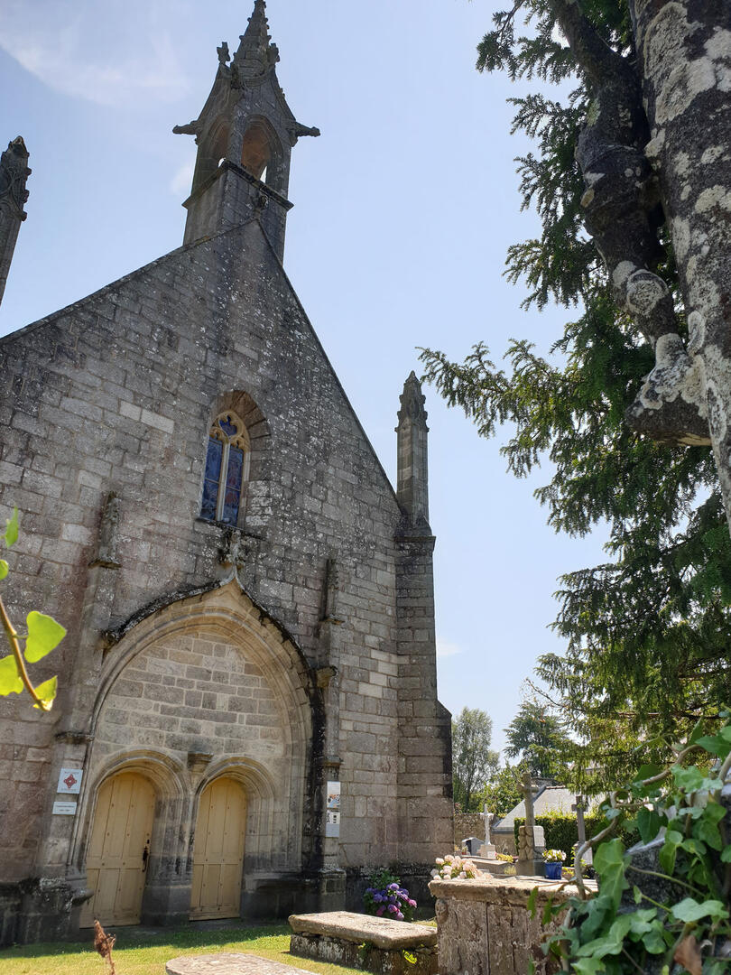Chapelle-St-Michel-Questembert.jpg