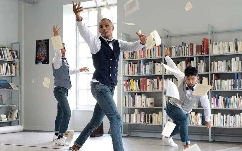 Spectacle "danse avec les Livres"
