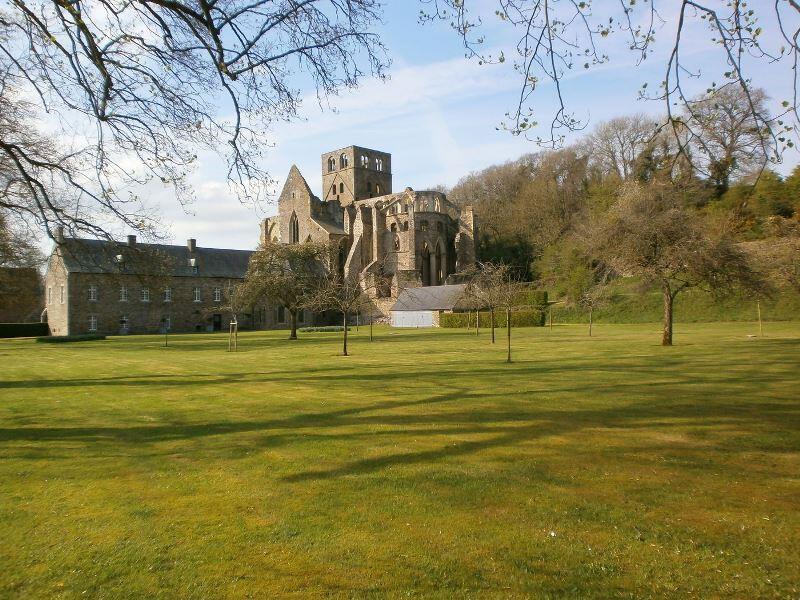 Hambye_Abbaye_Jardin est