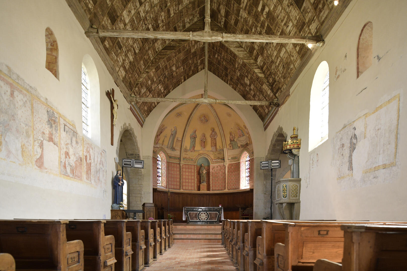 Eglise Parné sur Roc