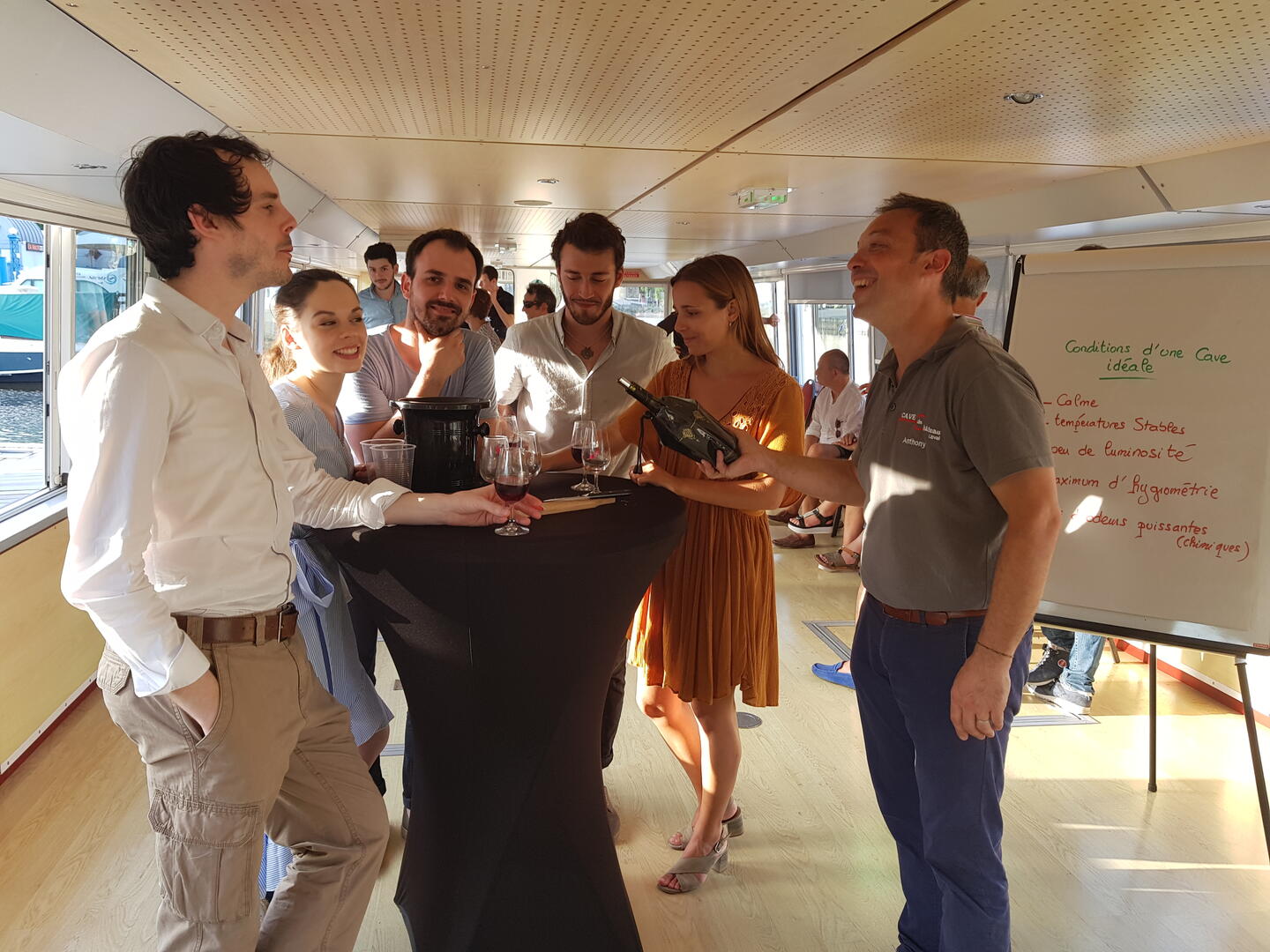 Croisière Œnologie - Laval Tourisme