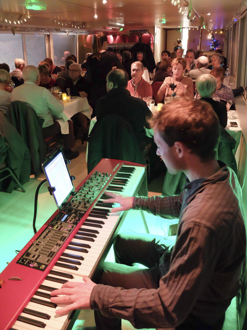 Diner croisière en Musique à Laval