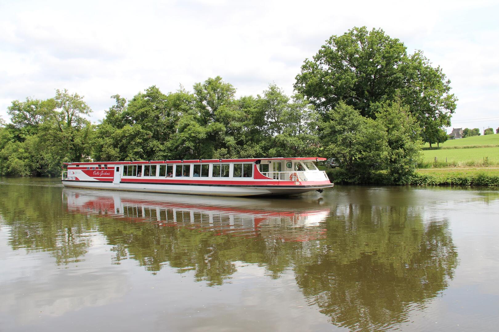 Déjeuner croisière bucolique à Laval
