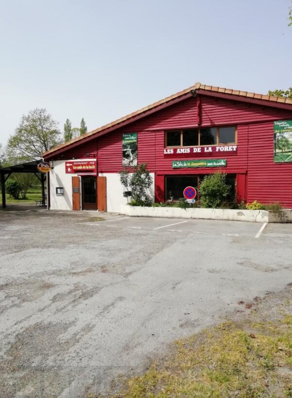bar restaurant les amis de la forêt