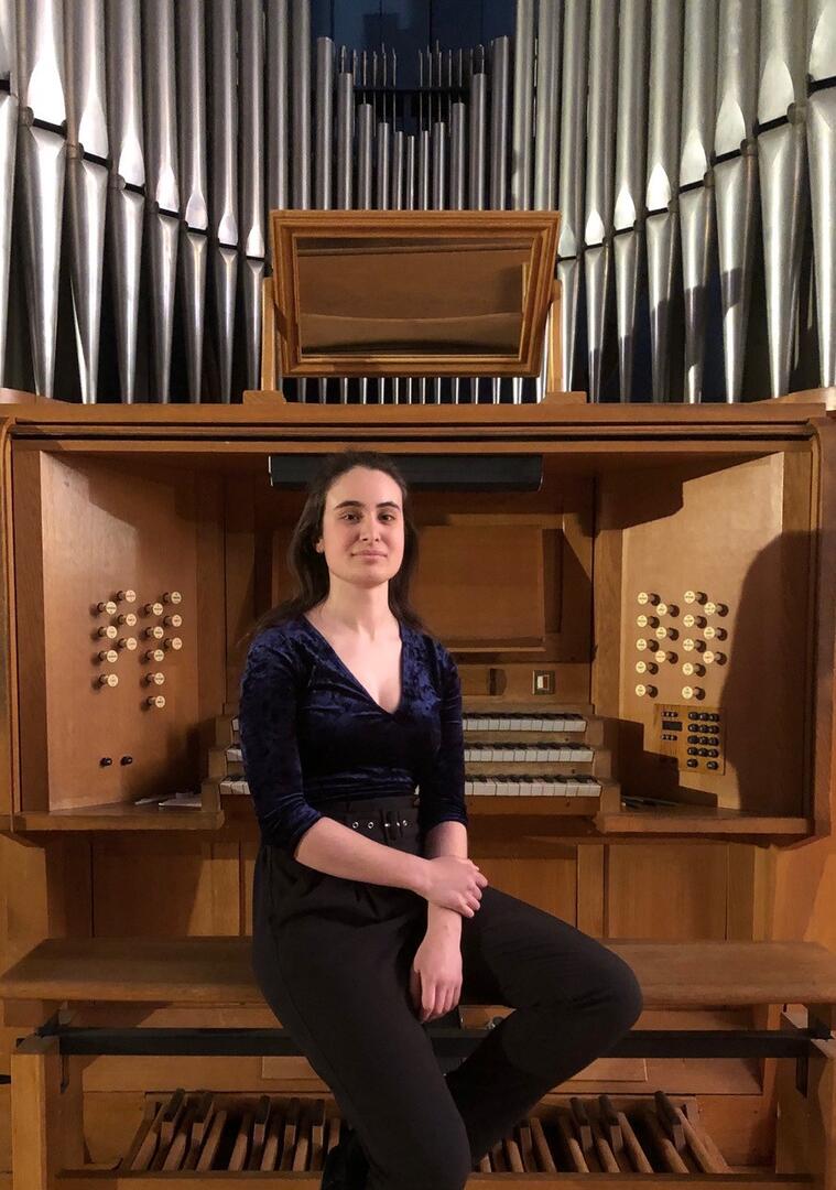 orgue et musique à vouvant - louyse gris