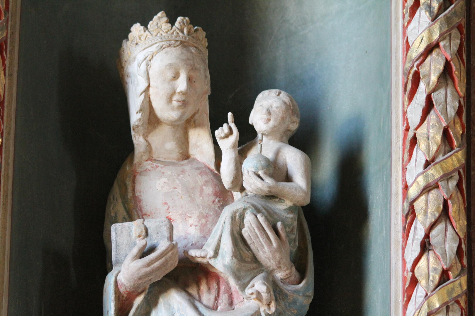 statue de la Vierge à l'enfant Champgénéteux_crédits_PAH