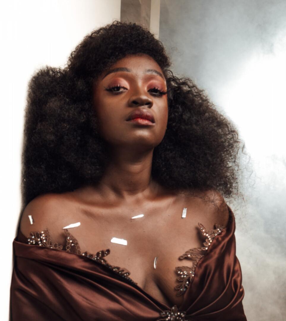 WARM UP Les Escales 2023: Adomaa en concert