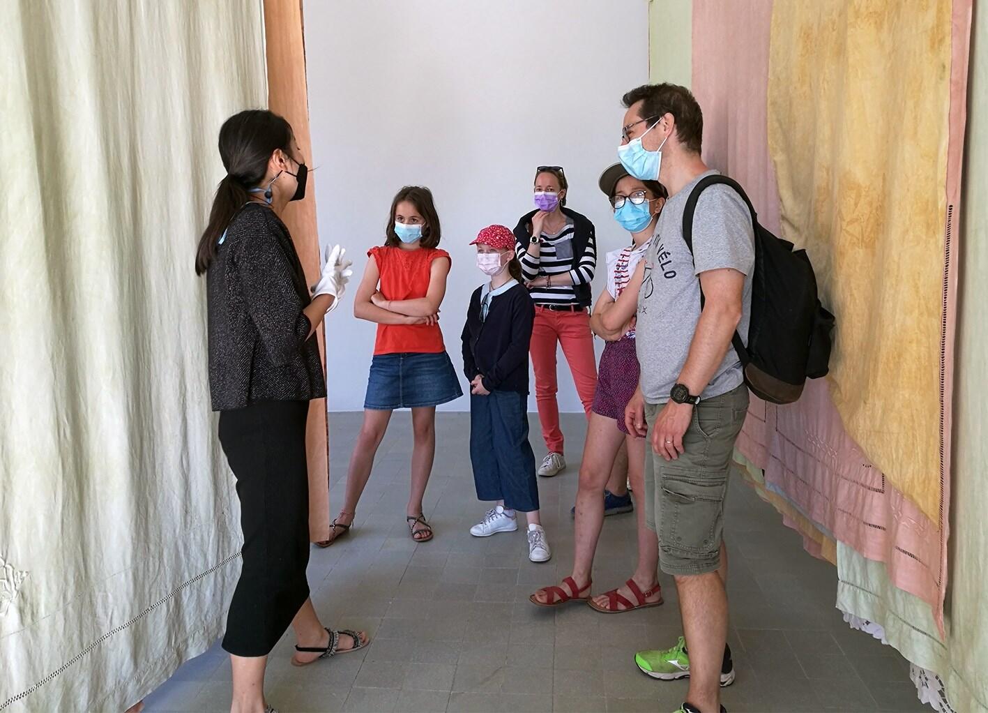 Visite de l'exposition «Soleil Blanc»