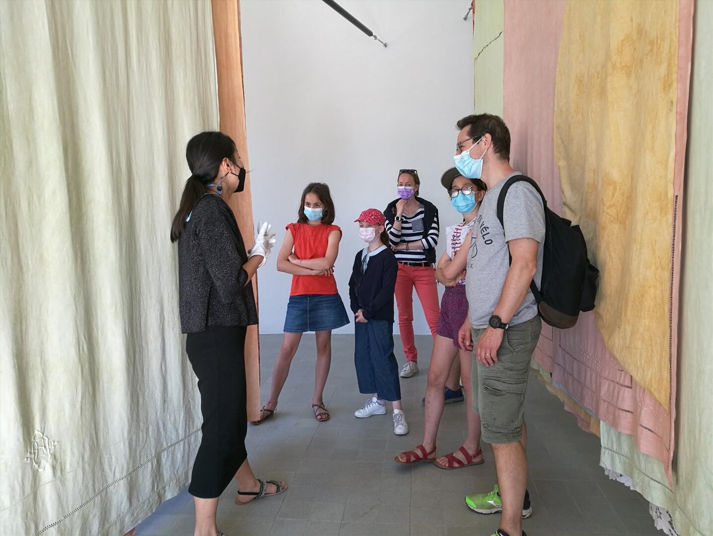 Visite de l'exposition «Soleil Blanc»
