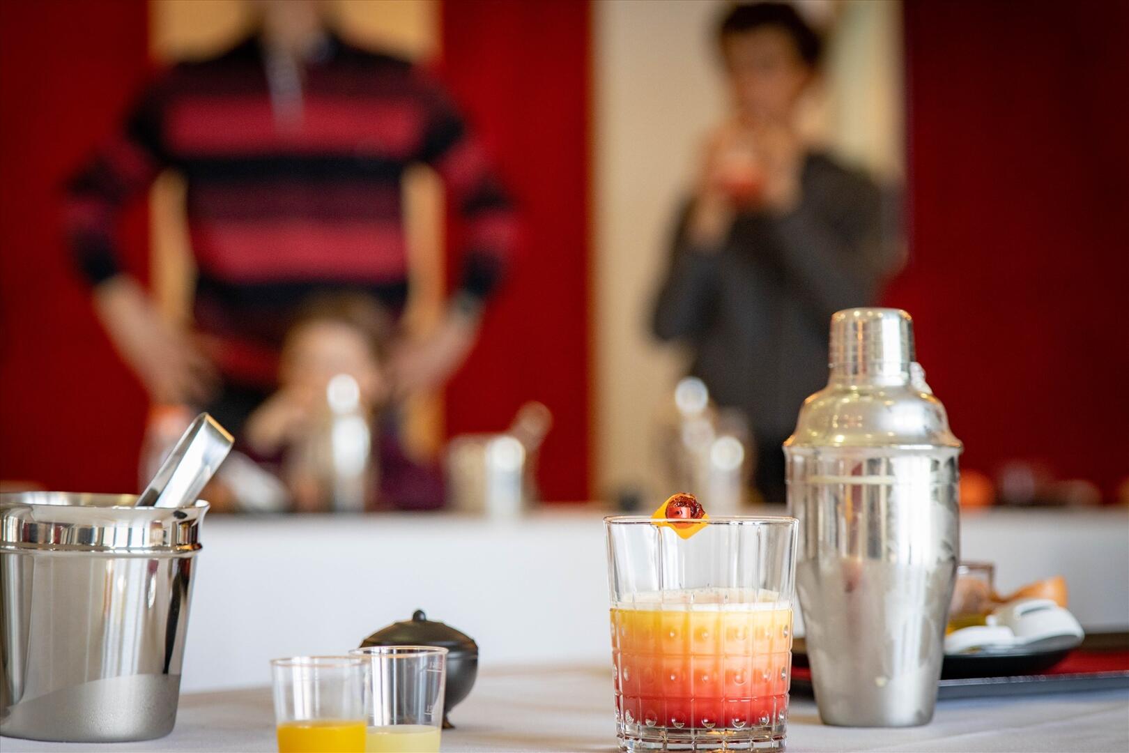 Cocktail à bord de Normandie