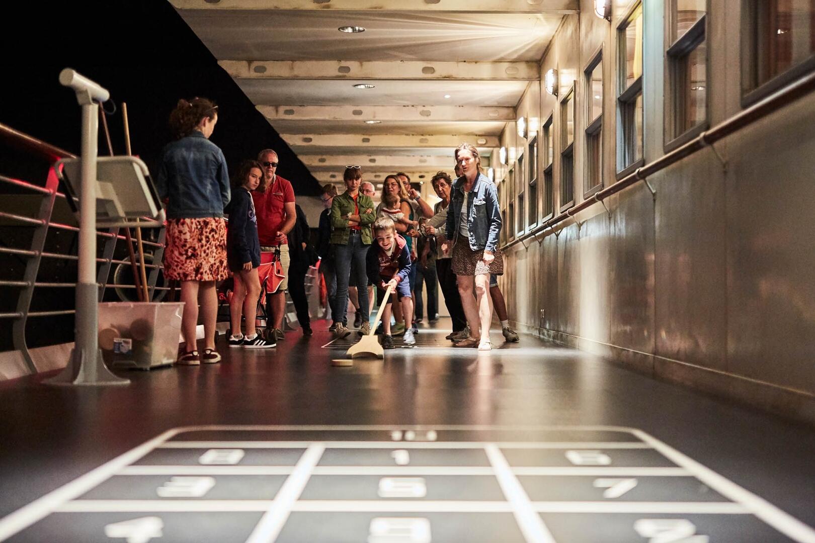 Le shuffleboard