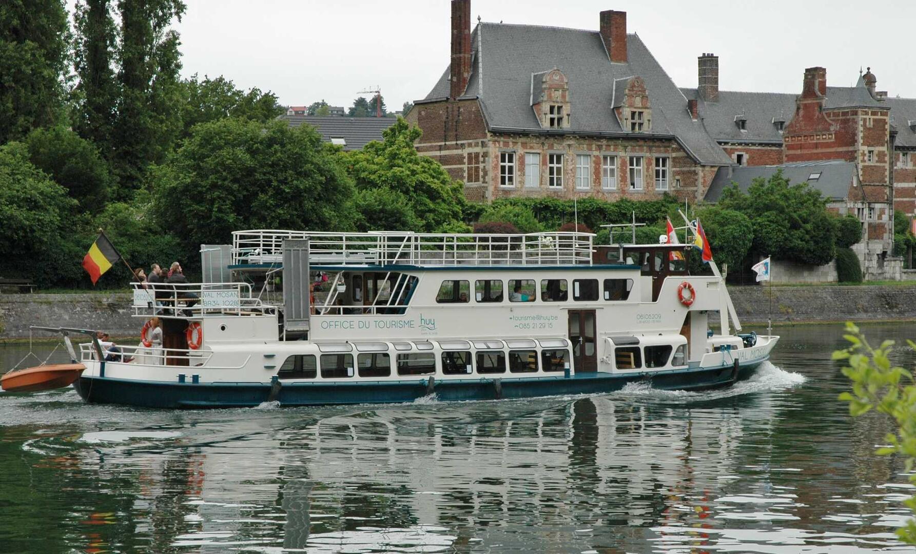 Bateau Val Mosan