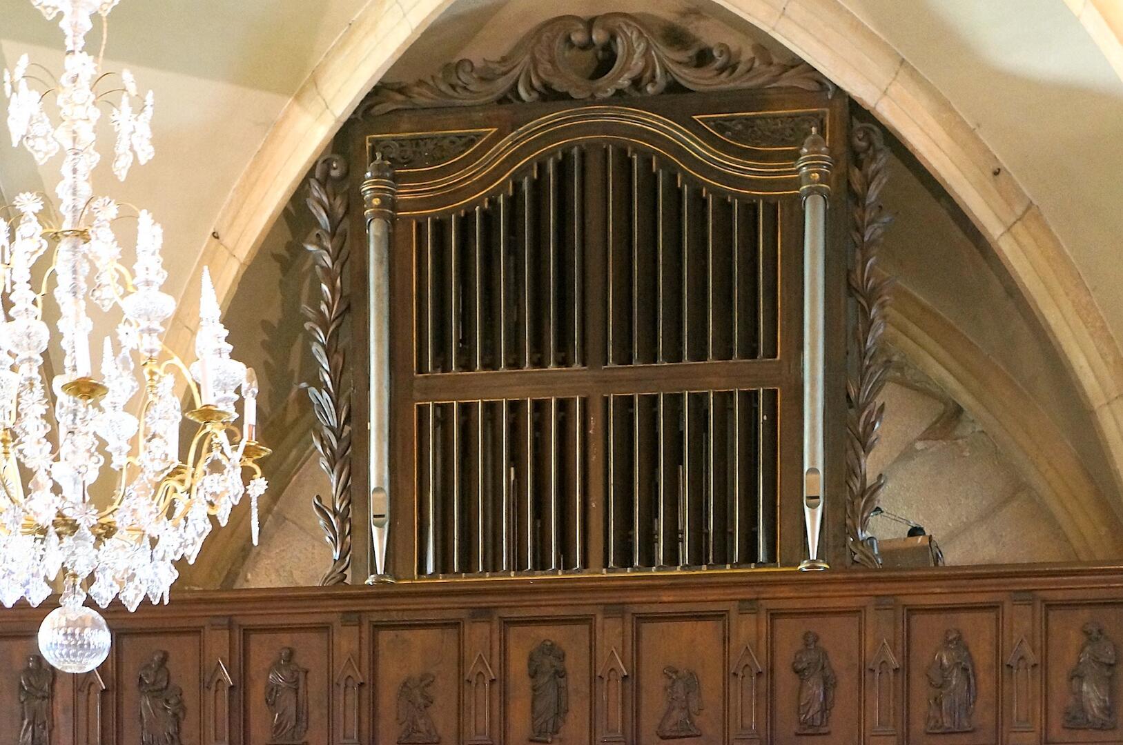 un orgue dans les vignes de Meursault