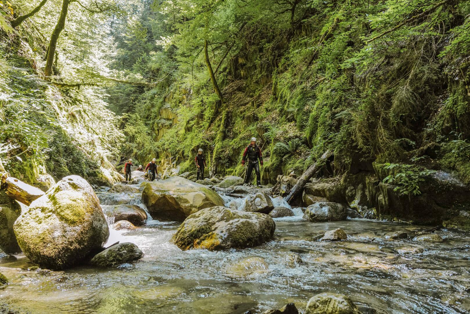 Initiation au Canyon pour les ADOS_Oz-en-Oisans