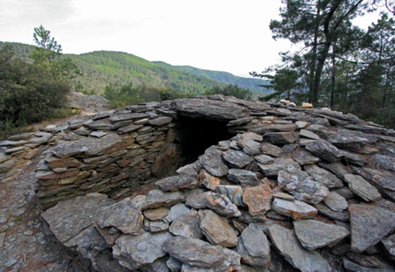 Dolmen du Roc Troué