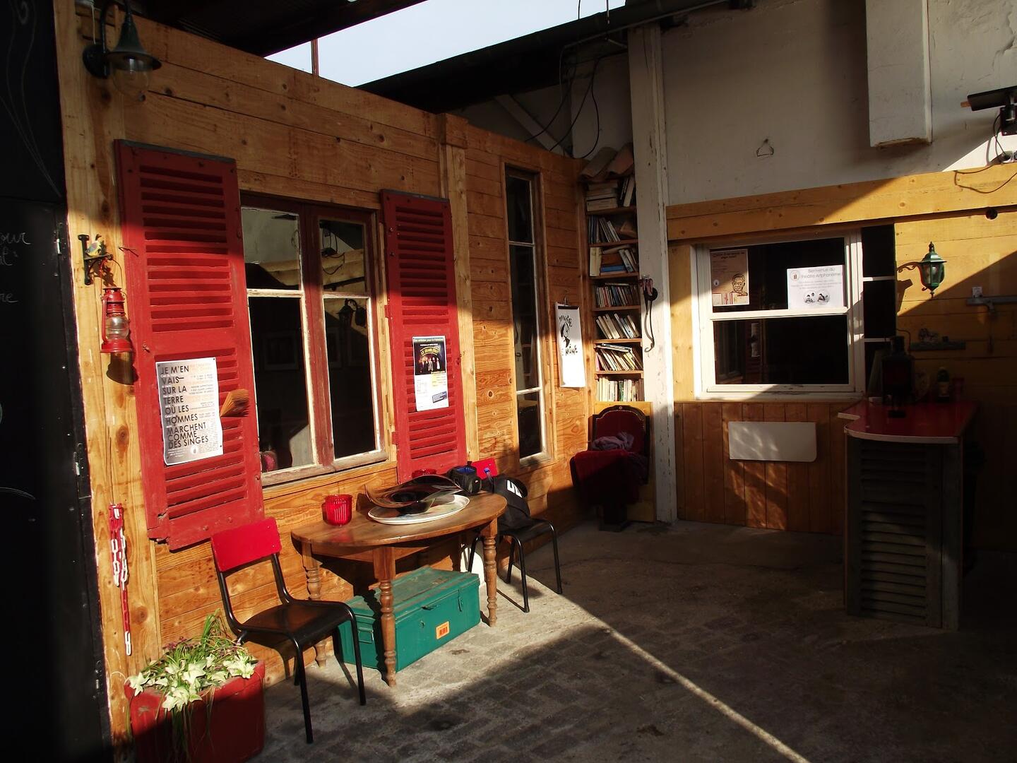 la cour