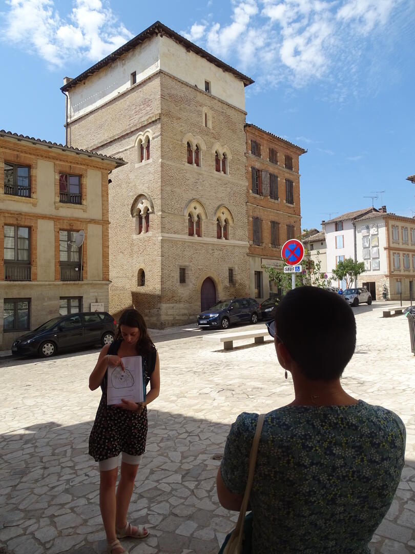 Visite Tour d'Arles