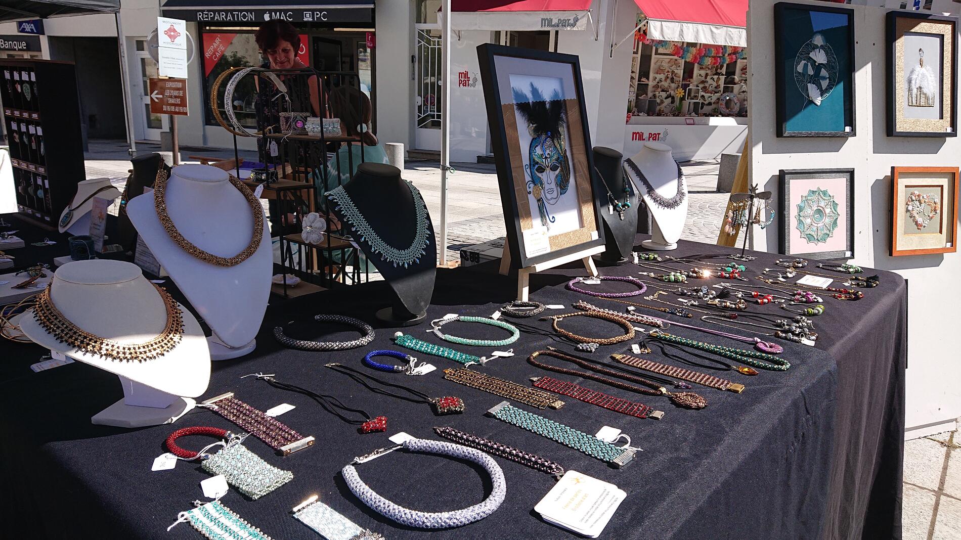 9ème Marché artisanal de Montluçon Tourisme_Montluçon