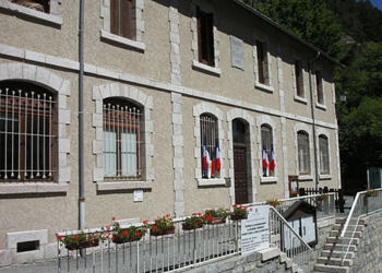 Mairie de Château-Ville-Vieille