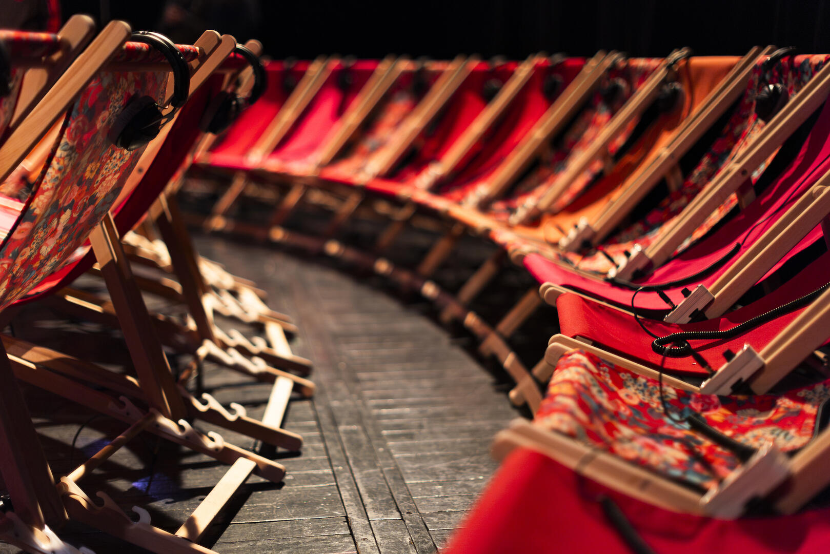 Echos 25-26 : Poésie couchée - Cie Le Grille Pain & Xavier Machault, Les Adrets