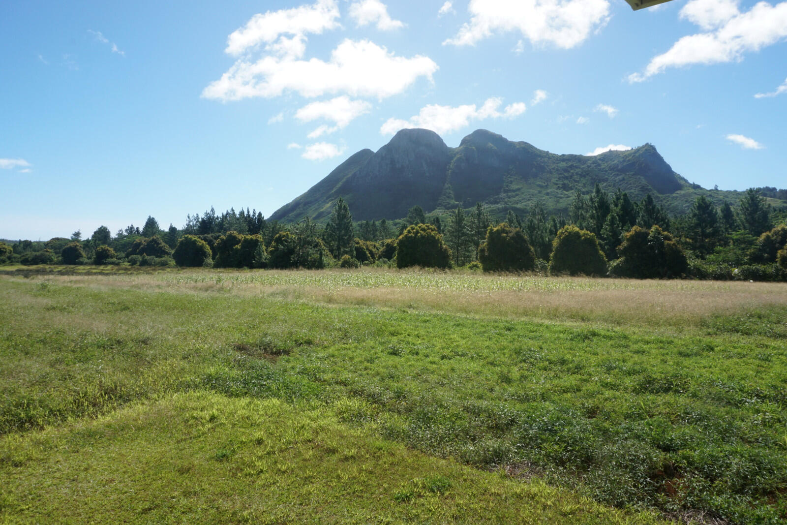mont taitaa de Tubuai Léa Parizot - Tahiti Tourisme