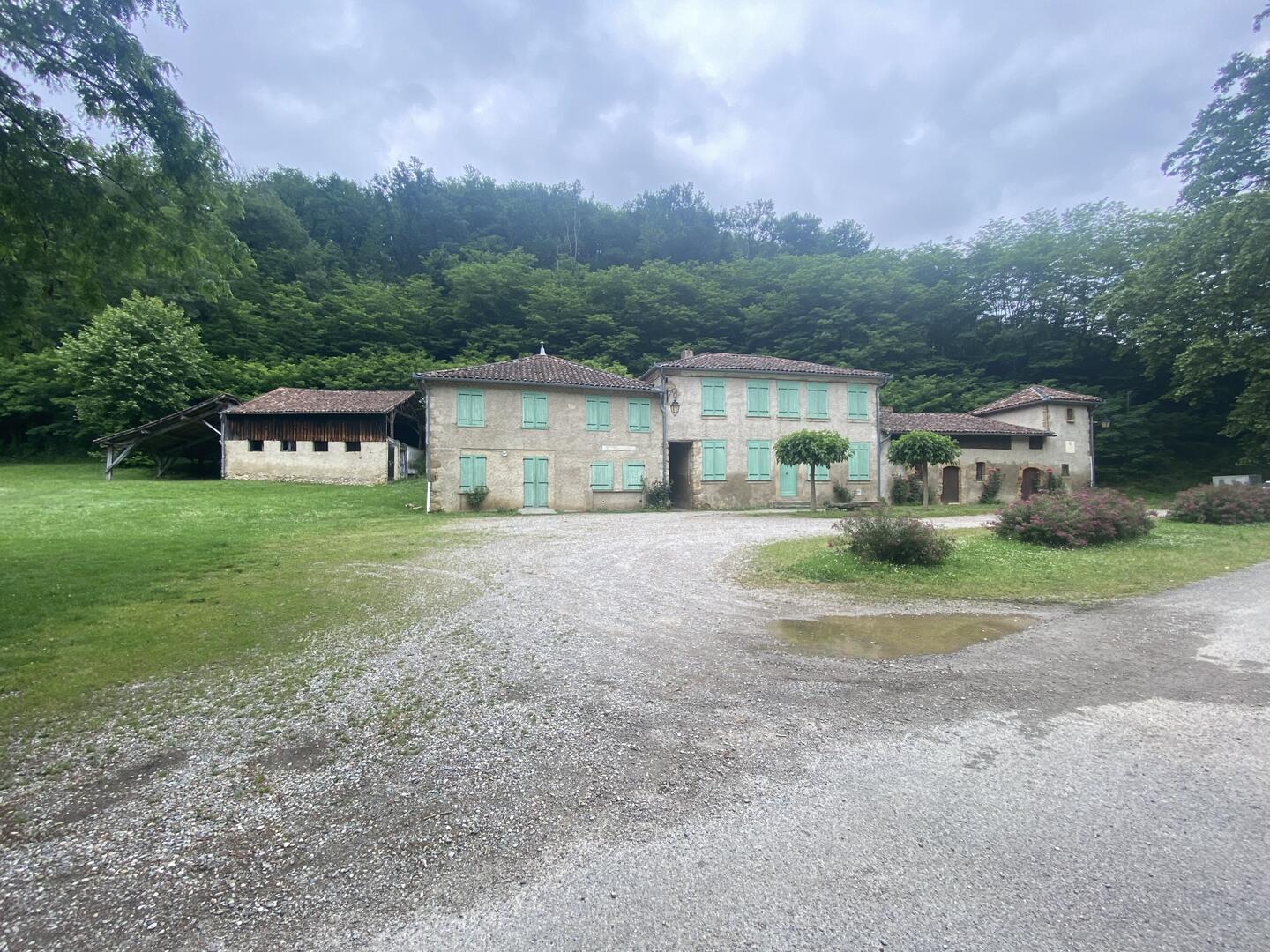 Parking de la Ferme de Castagnès_Le Mas-d'Azil