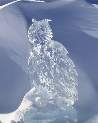 Sculpture sur glace_Les Sept Laux Prapoutel