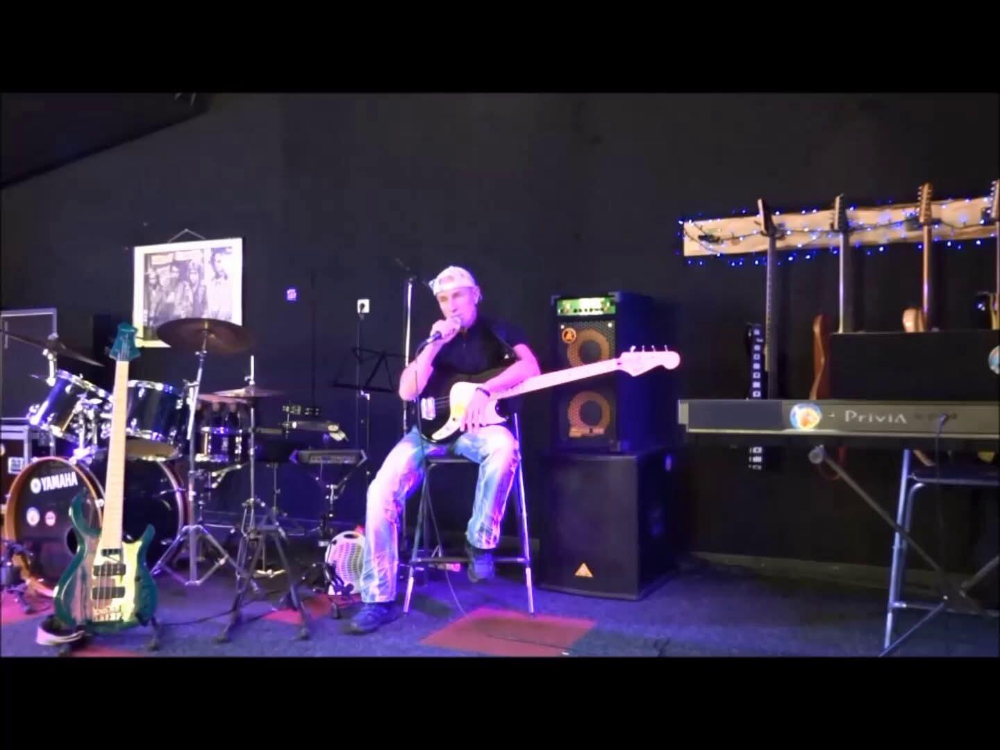 Rory and the QueenBass_Abriès-Ristolas