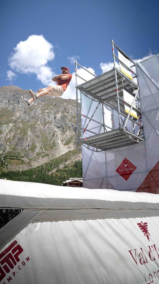 Saut sur le Airbag
