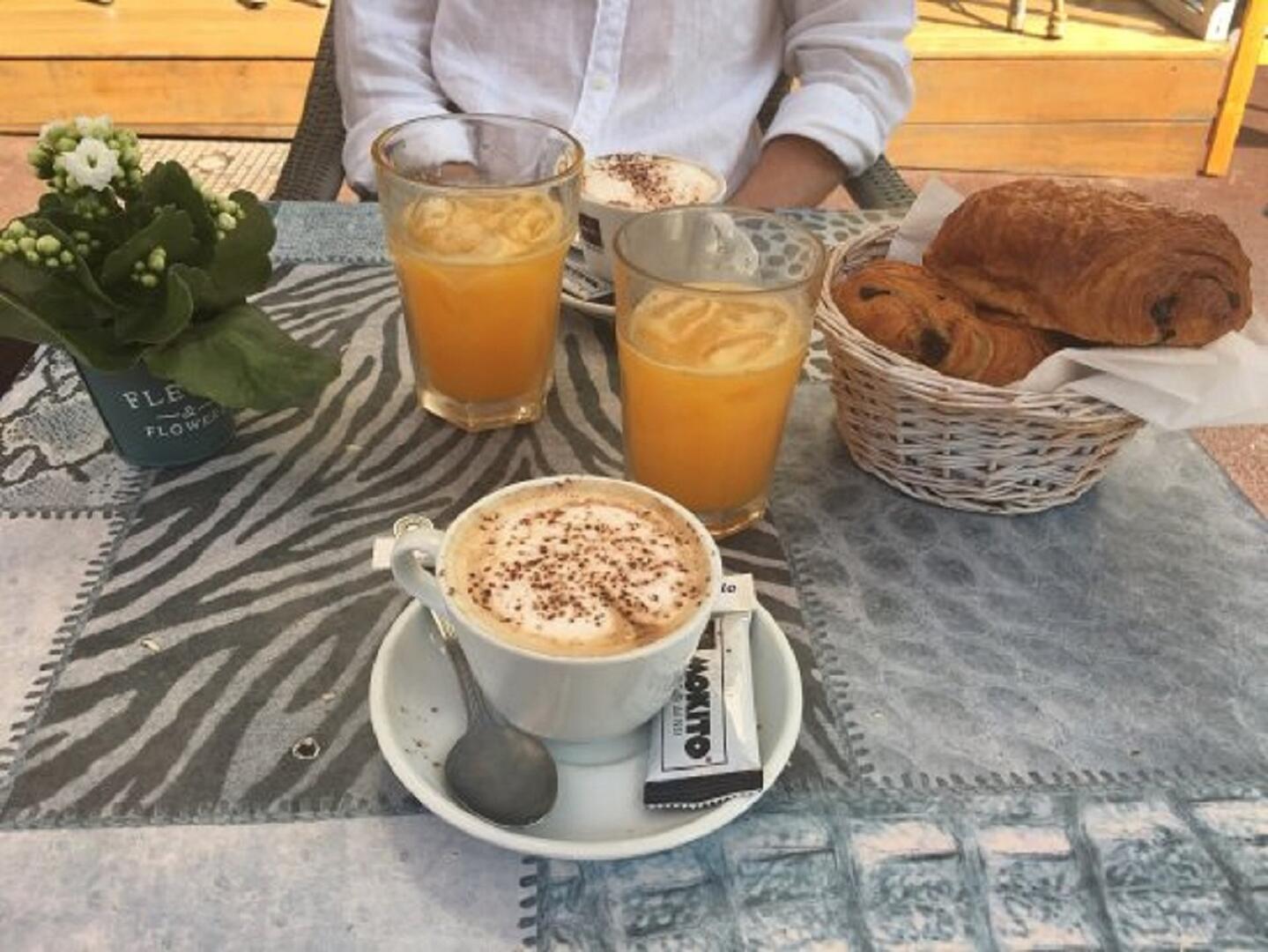 Sa'Vane Café