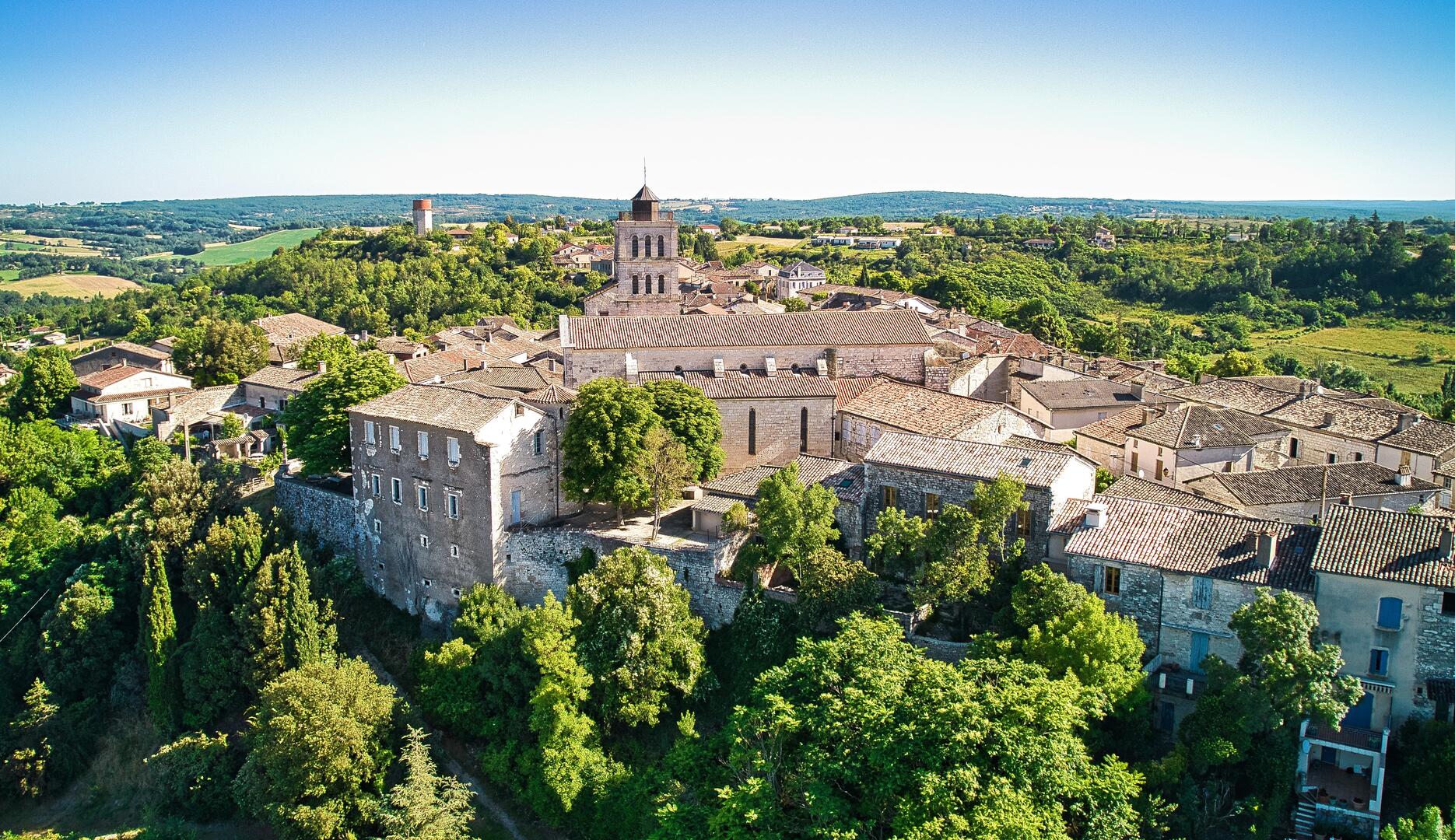 Promenade commentée en français-occitan dans le village de Puylaroque_Puylaroque