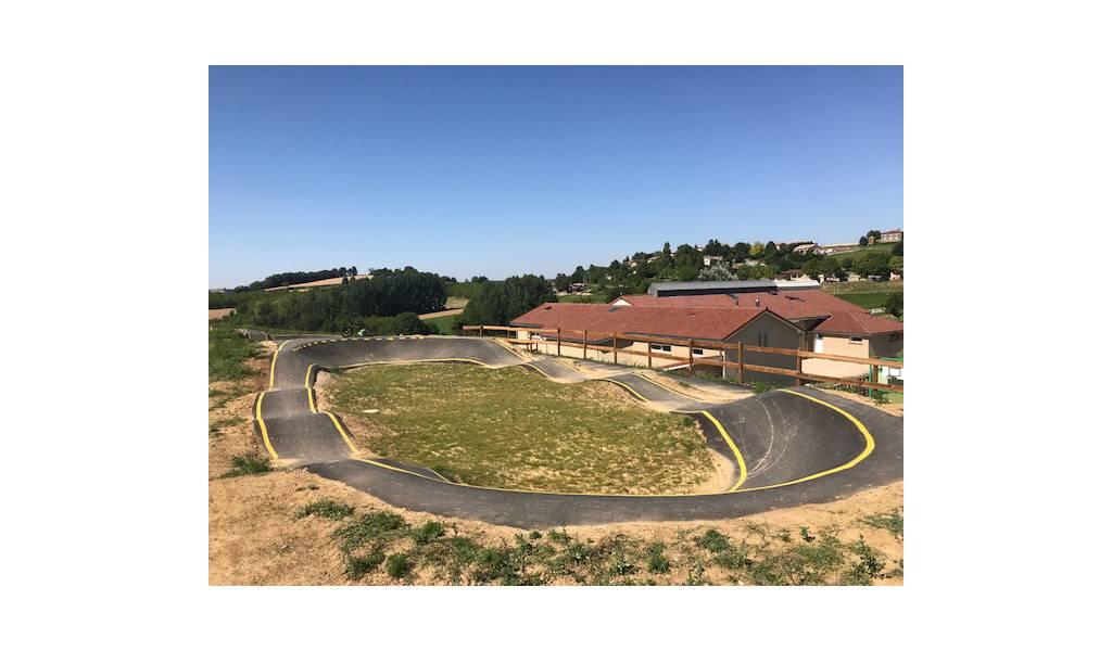 pumptrack saint martin d'aout
