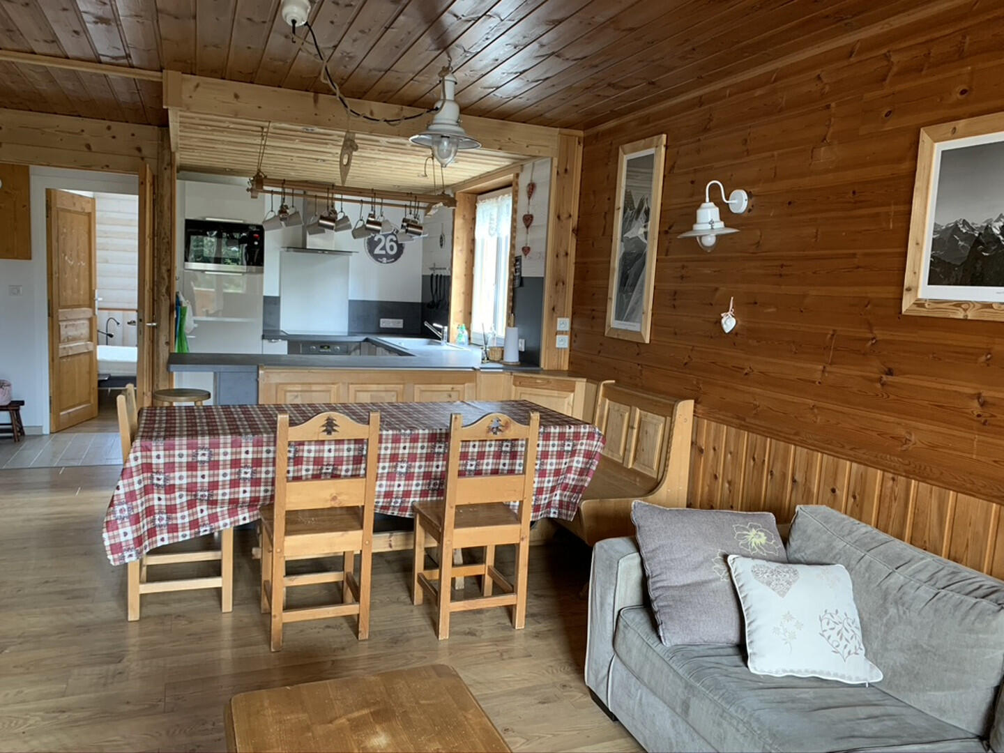 MYOSOTIS C 43/44 appartement pour 9 personnes