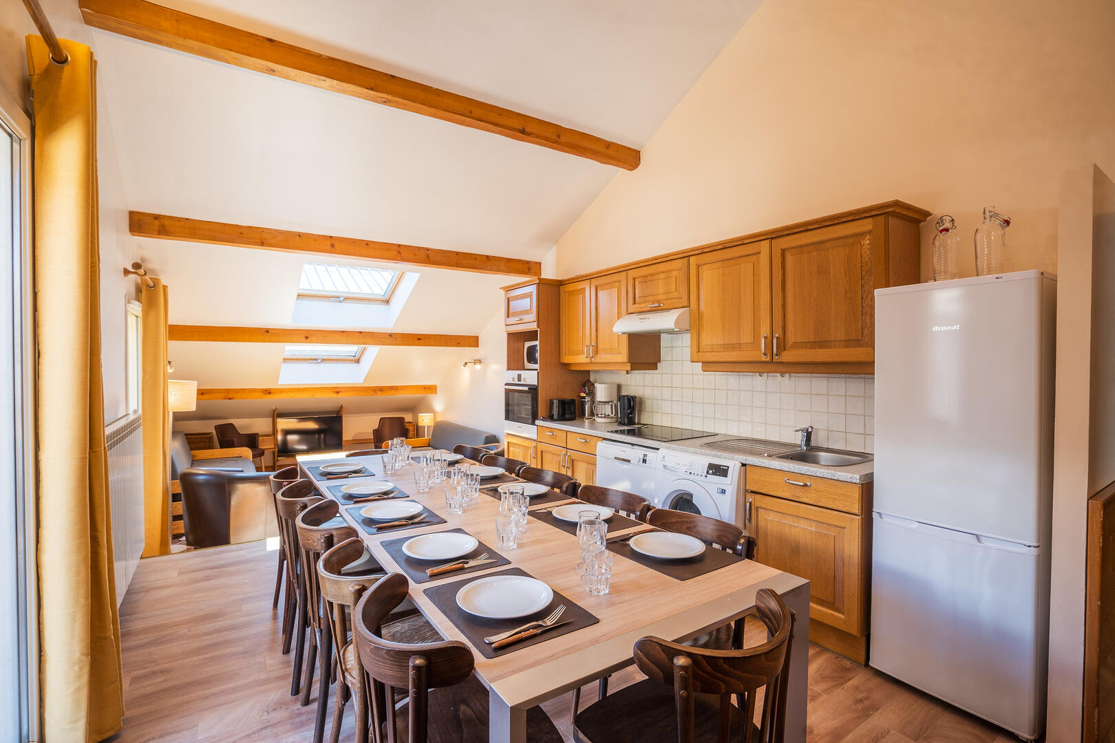 LE CELLIER N°9 Appartement 13 personnes