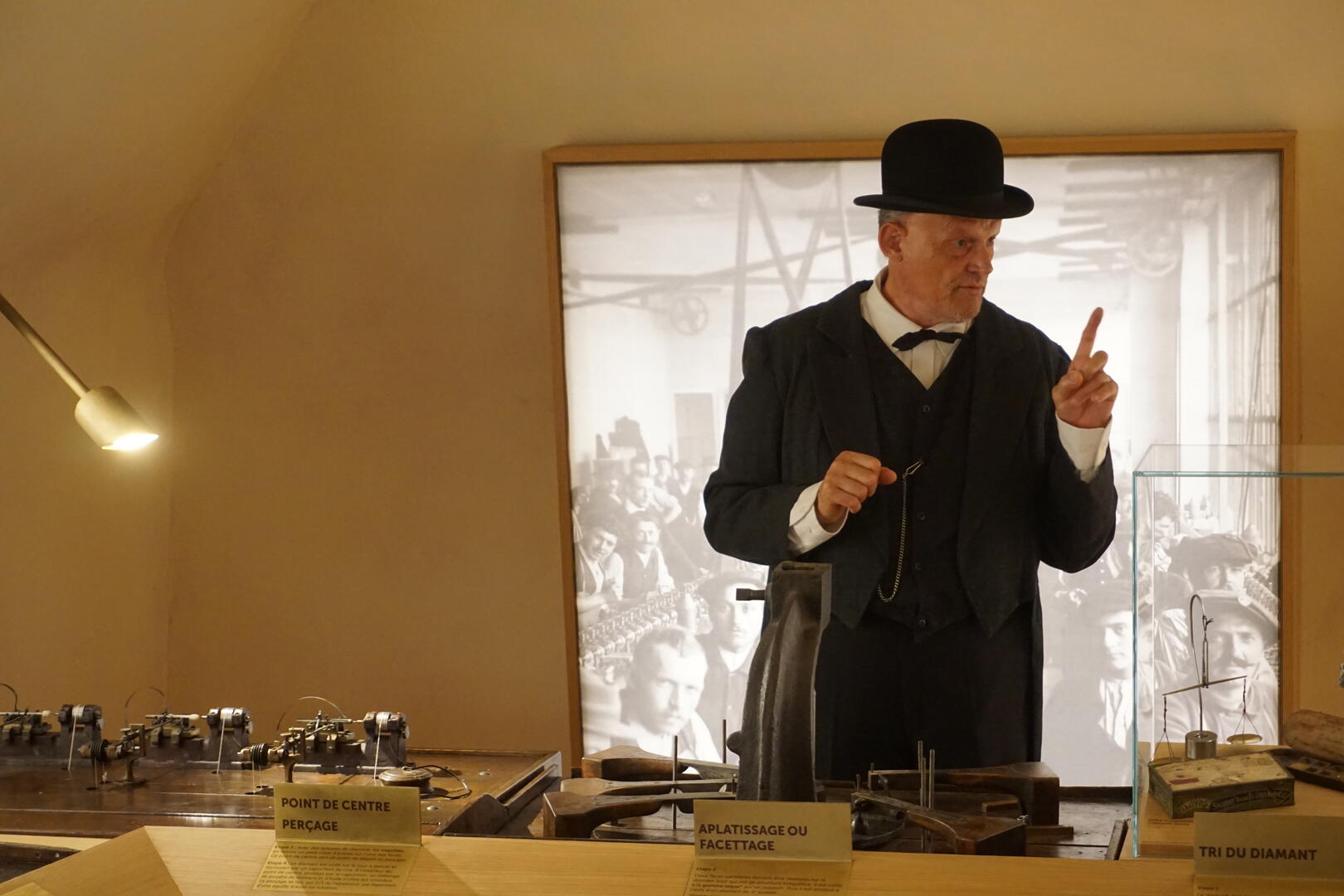 Tout ce qui brille à travers les siècles - visite théâtralisée au musée Trévoux & ses Trésors_Trévoux