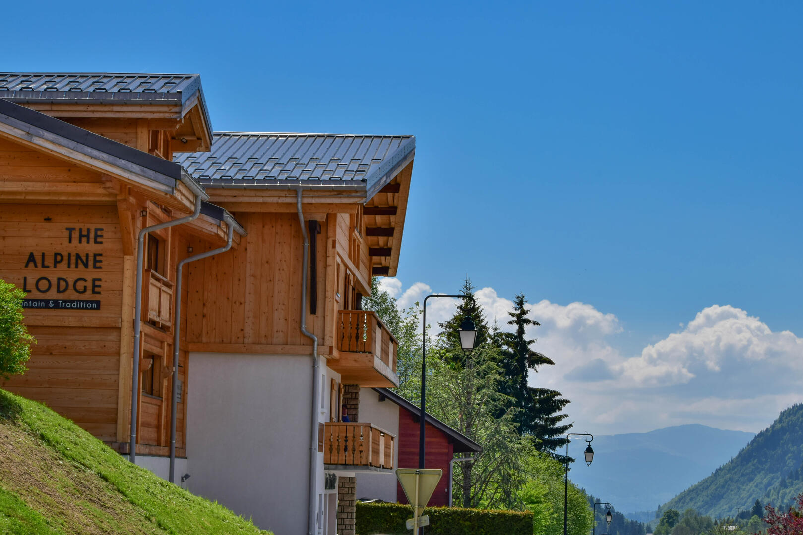 Alpine Lodge