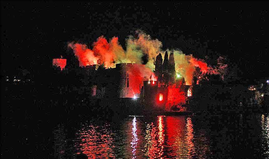 Feu d'artifice à Mandelieu