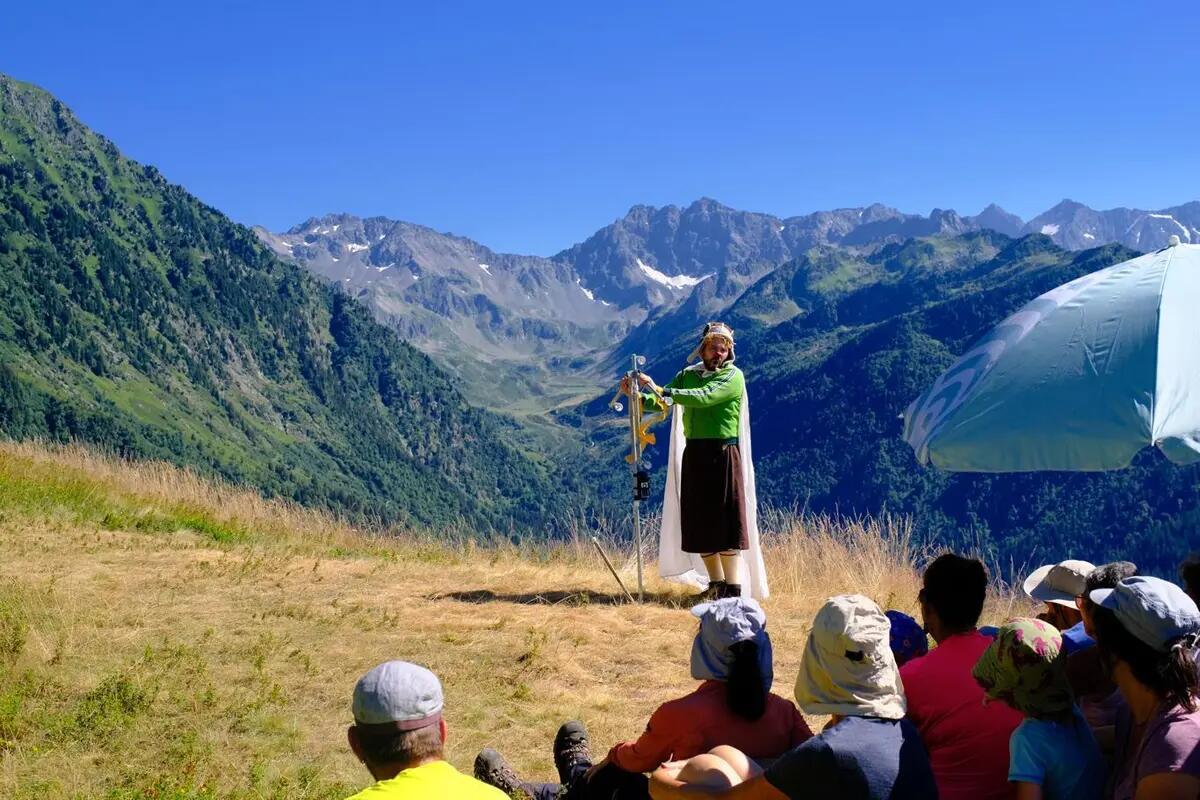 Spectacle de clown : "en vol" au refuge du Crêt du Poulet_Crêts en Belledonne
