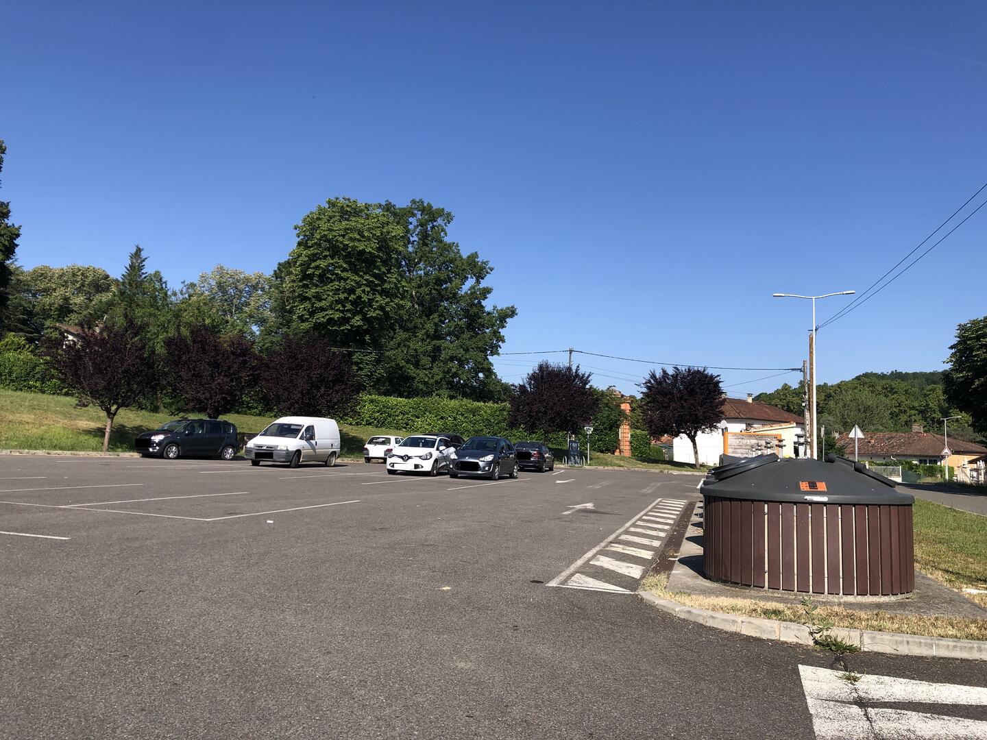 Parking chemin de Biscardel_L'Honor-de-Cos