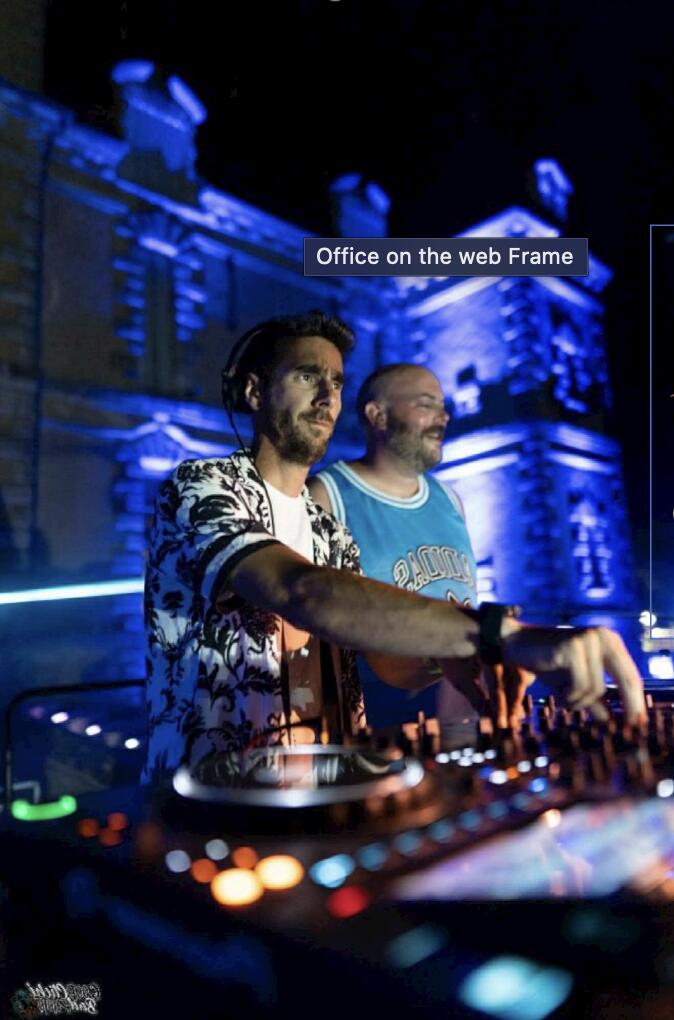 Nouvel An – Scène place des Dromonts – Duo DJ Macadam et DJ Nix The Jockey_Avoriaz